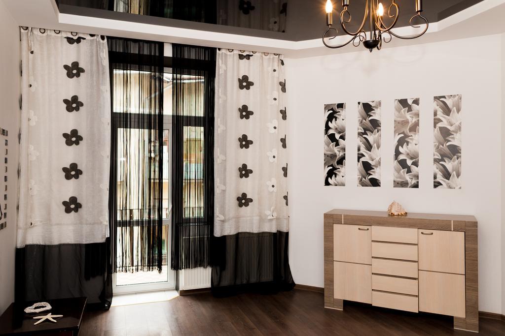 Apartments Zefir Львов Экстерьер фото